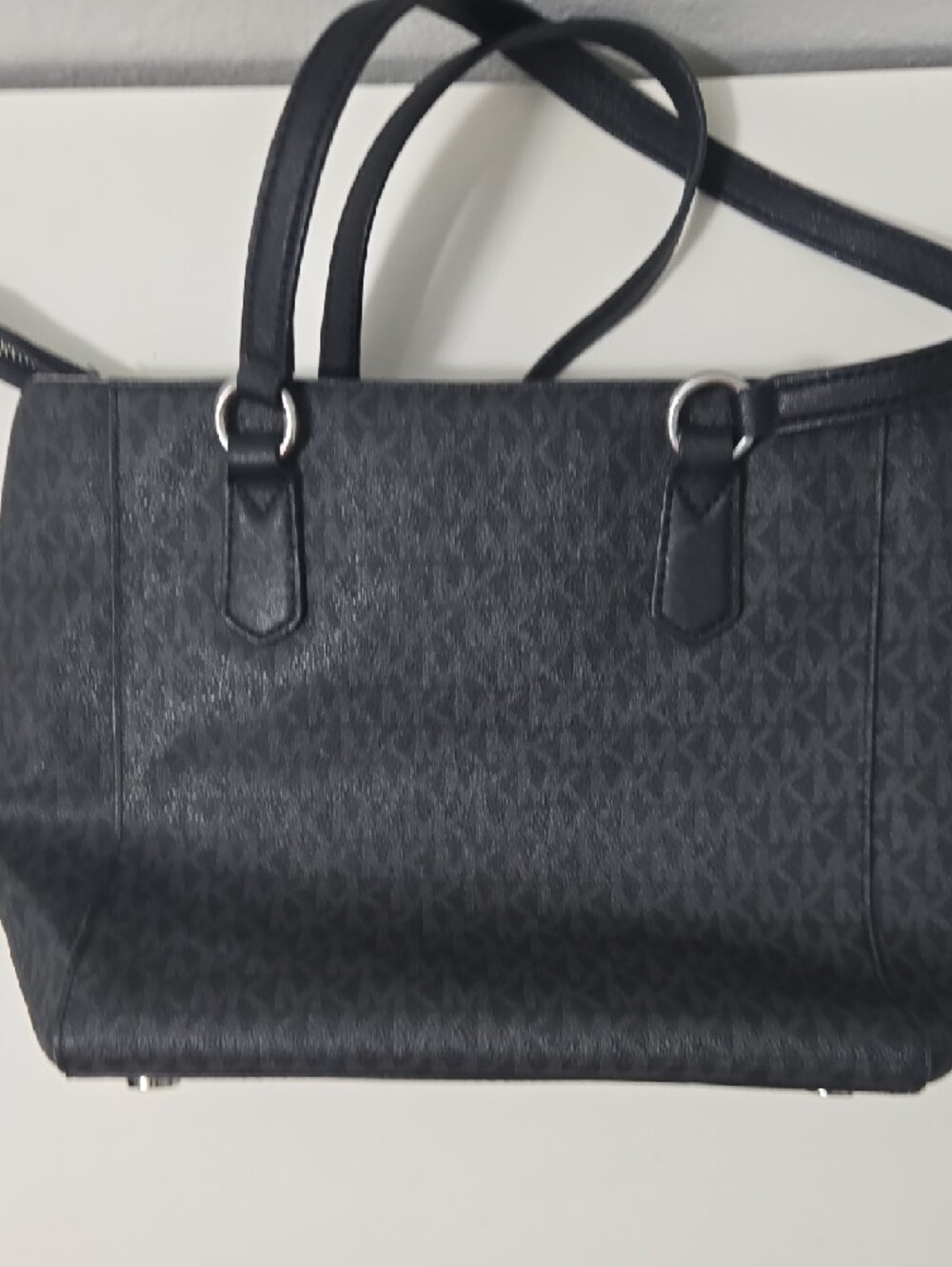 Michael Kors Black MK Signature Tote with Front Pocket - Picture 5 of 7